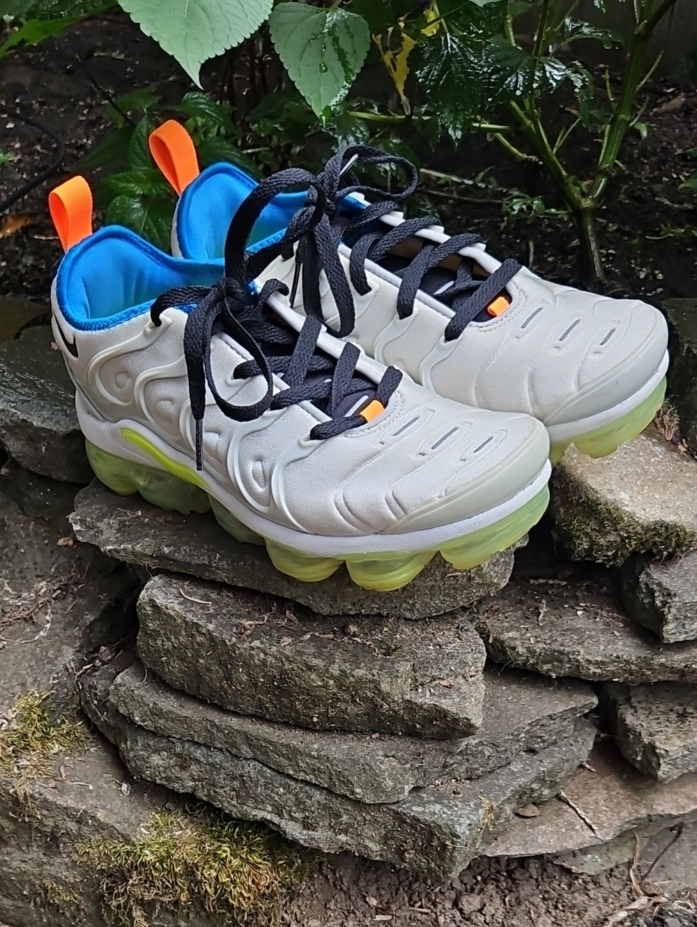 Nike Vapormax Plus Sz 8  Euc. Dq4695-001